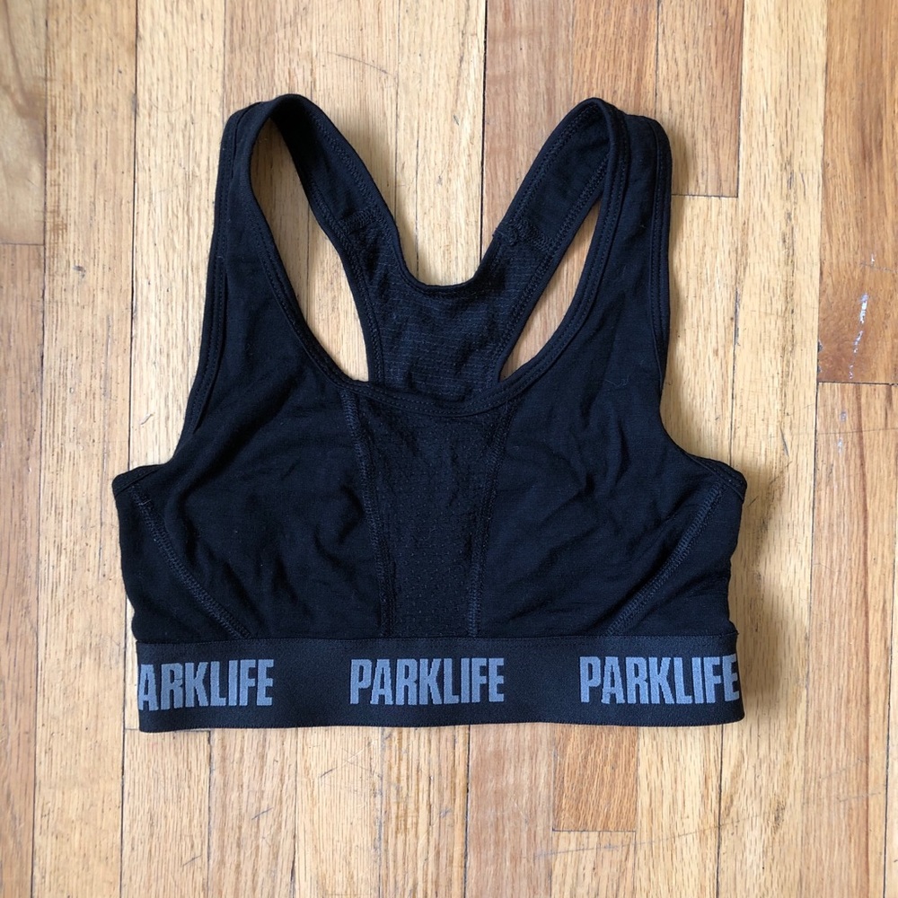 ARITZIA Parklife Sports Bra - Picture 1 of 2